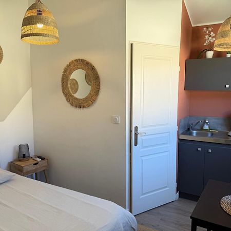 Loft, Studio And Love Rooms Bourg-Saint-Christophe Esterno foto