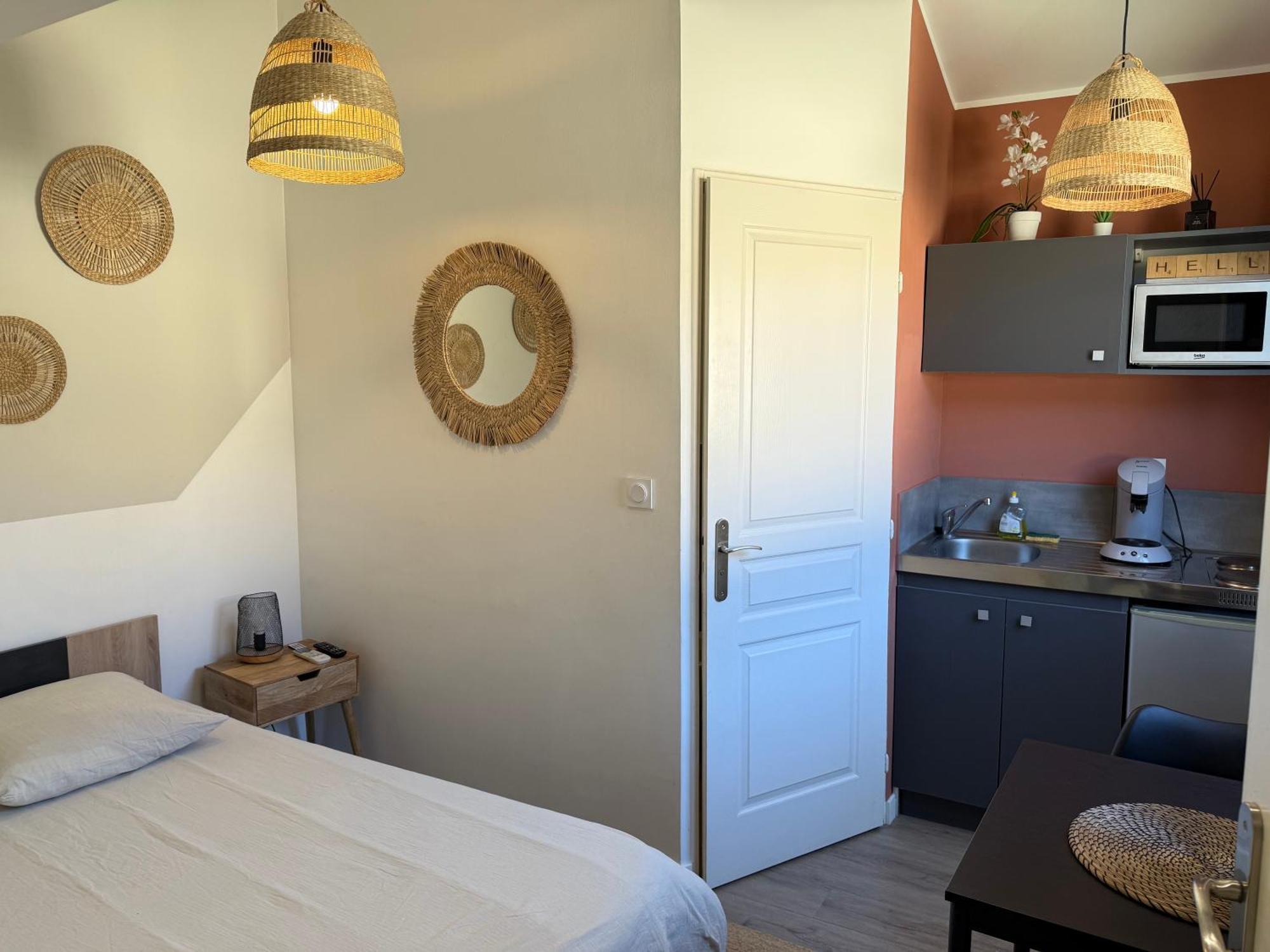 Loft, Studio And Love Rooms Bourg-Saint-Christophe Esterno foto