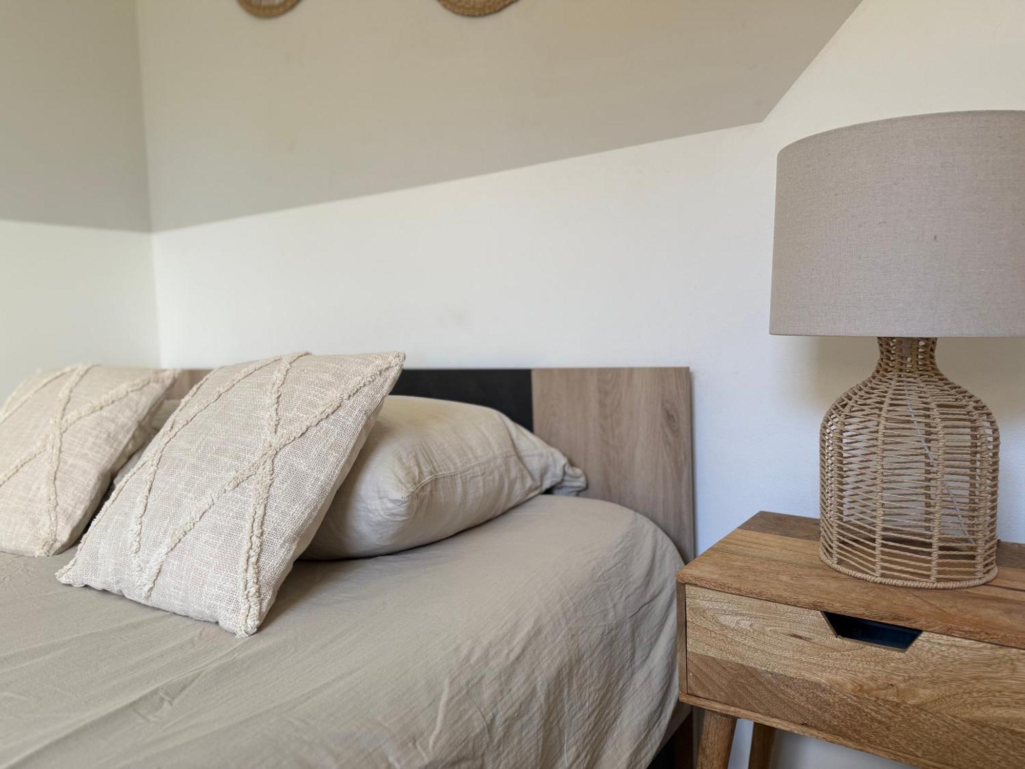 Loft, Studio And Love Rooms Bourg-Saint-Christophe Esterno foto