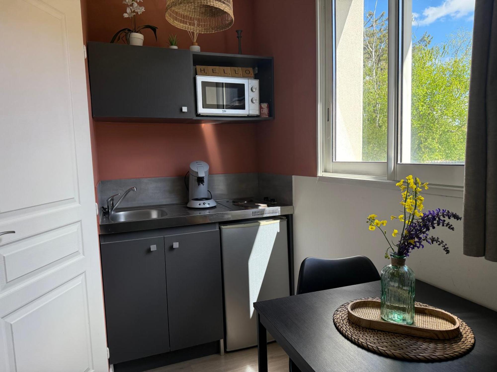 Loft, Studio And Love Rooms Bourg-Saint-Christophe Esterno foto