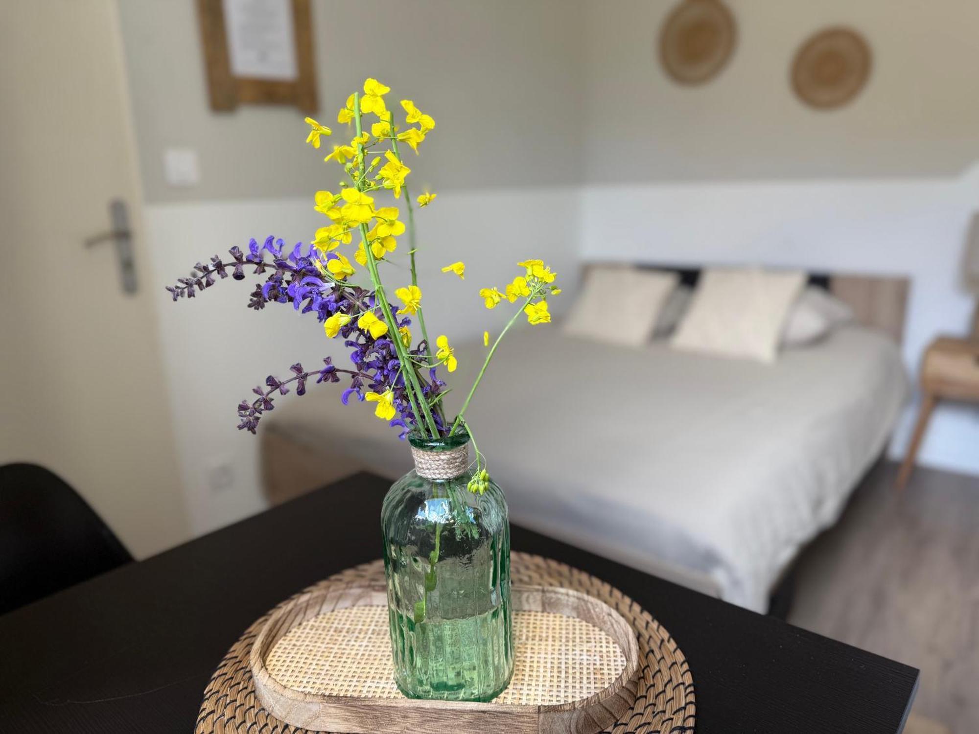 Loft, Studio And Love Rooms Bourg-Saint-Christophe Esterno foto